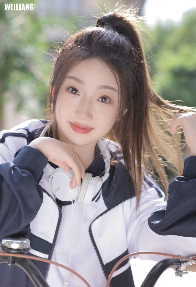 沿阶草 剧照