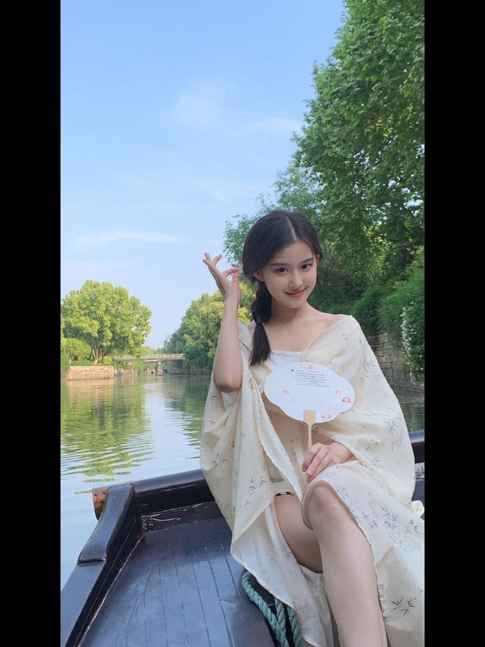赵今麦担纲《一念江南》女主角，古装治愈剧新篇正式开启