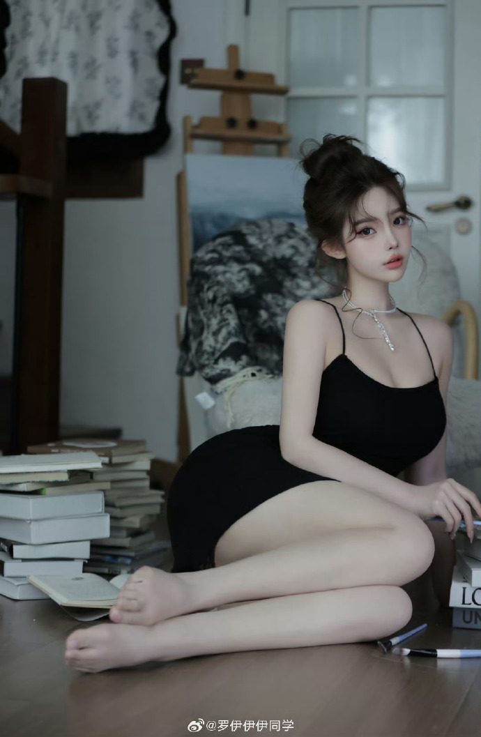 兴趣地带 封面